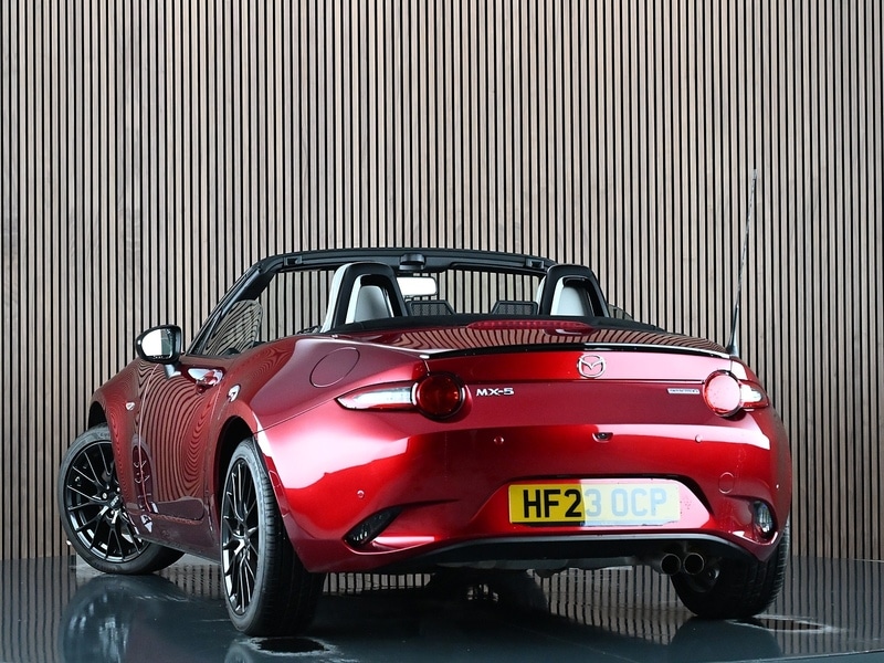 Used Mazda MX-5 2023 for sale - 77840635: Photo 2