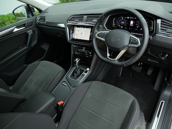 Used Volkswagen Tiguan 2023 for sale - 76712108: Photo