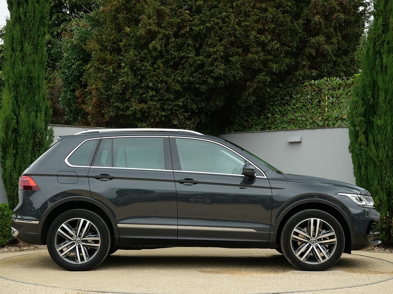 Used Volkswagen Tiguan 2023 for sale - 76712108: Photo 5
