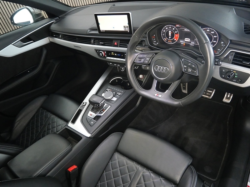 Used Audi A4 2017 for sale - 77213080: Photo 3