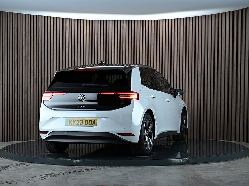 Used Volkswagen ID.3 2023 for sale - 77840762: Photo 10