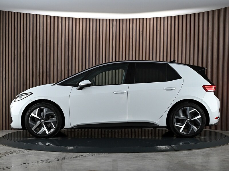 Used Volkswagen ID.3 2023 for sale - 77840762: Photo 12