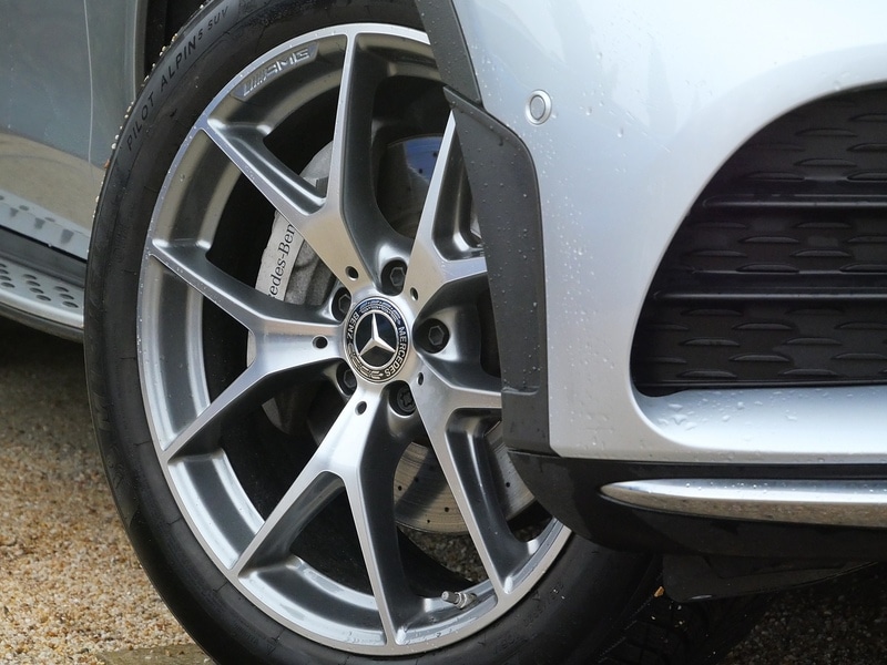 Used Mercedes-Benz GLC 2022 for sale - 76863574: Photo 10