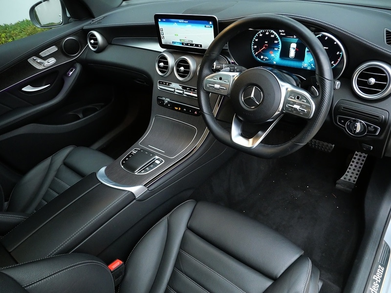 Used Mercedes-Benz GLC 2022 for sale - 76863574: Photo 3