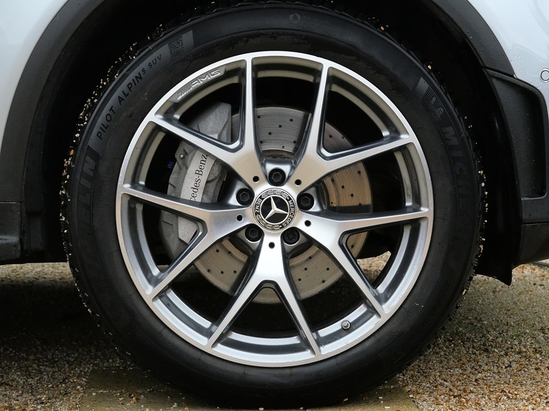 Used Mercedes-Benz GLC 2022 for sale - 76863574: Photo 32