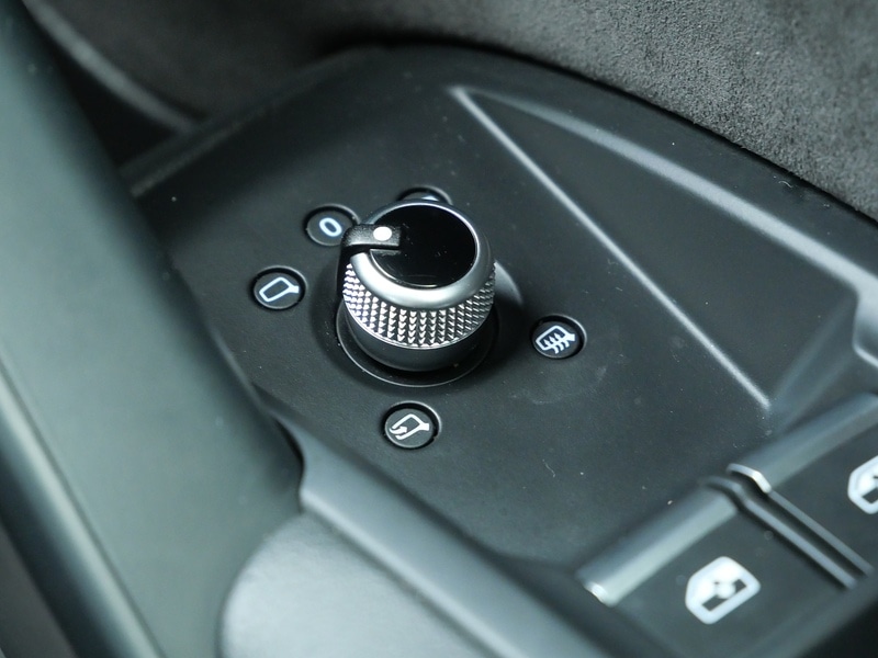 Used Audi Q5 2019 for sale - 76618239: Photo 30