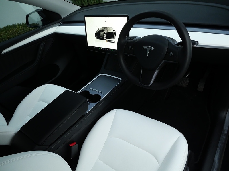 Used Tesla Model Y 2022 for sale - 76958548: Photo 3