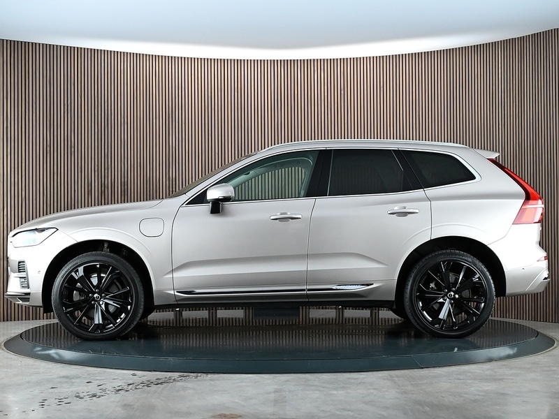 Used Volvo XC60 2023 for sale - 77906011: Photo 12