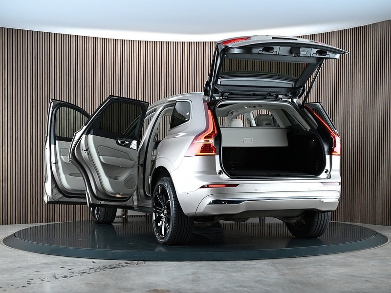 Used Volvo XC60 2023 for sale - 77906011: Photo 17