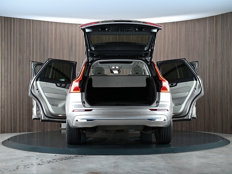 Used Volvo XC60 2023 for sale - 77906011: Photo 18