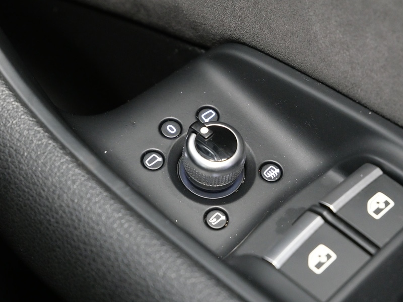 Used Audi Q7 for sale - 77840734: Photo 44