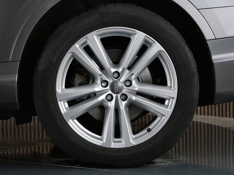 Used Audi Q7 for sale - 77840734: Photo 48