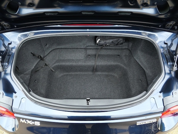 Used Mazda MX-5 for sale - 76256862: Photo 32