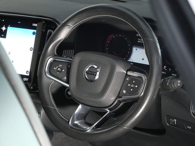 Used Volvo XC40 2021 for sale - 77452662: Photo 24