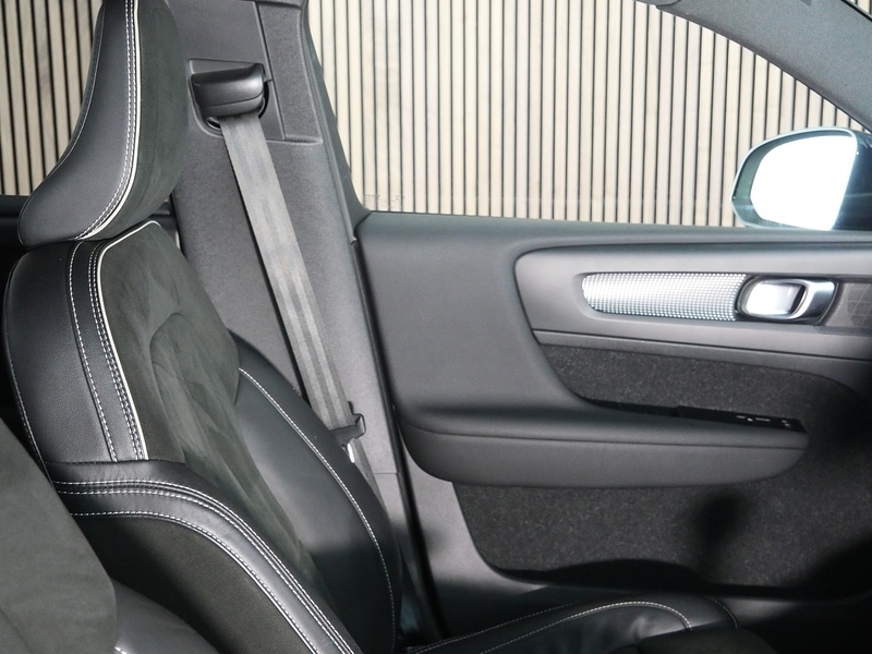 Used Volvo XC40 2021 for sale - 77452662: Photo 30