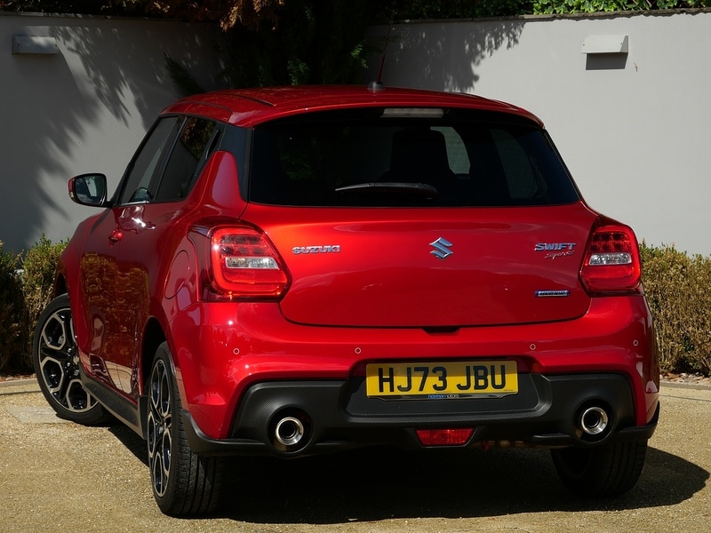 Used Suzuki Swift 2023 for sale - 76946803: Photo 9