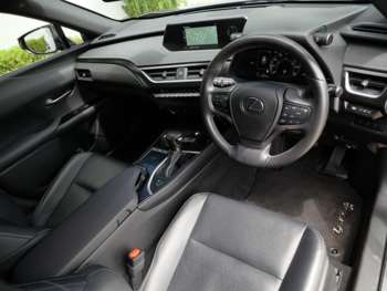 Used Lexus UX 2021 for sale - 74806083: Photo