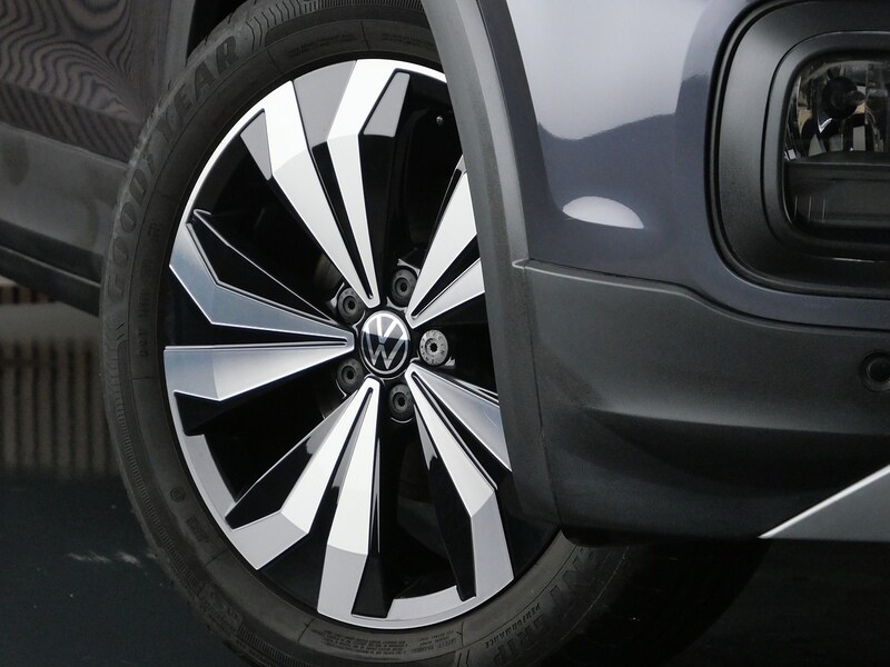 Used Volkswagen T-Cross 2023 for sale - 77840677: Photo 22