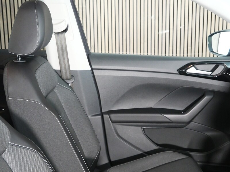 Used Volkswagen T-Cross 2023 for sale - 77840677: Photo 31