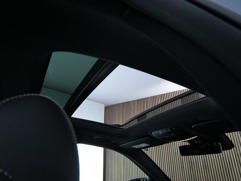 Used Mercedes-Benz GLC 2022 for sale - 77840770: Photo 36