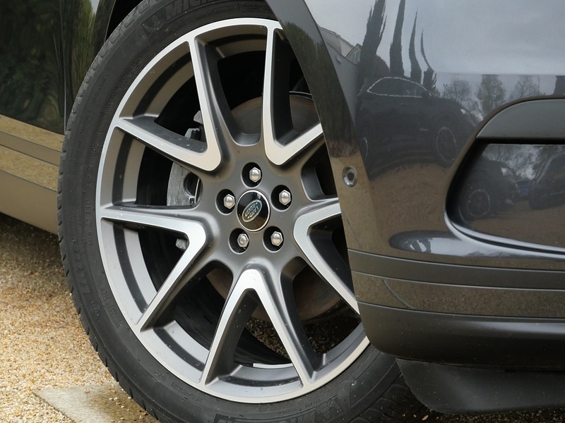 Used Land Rover Range Rover Velar 2021 for sale - 76547336: Photo 10