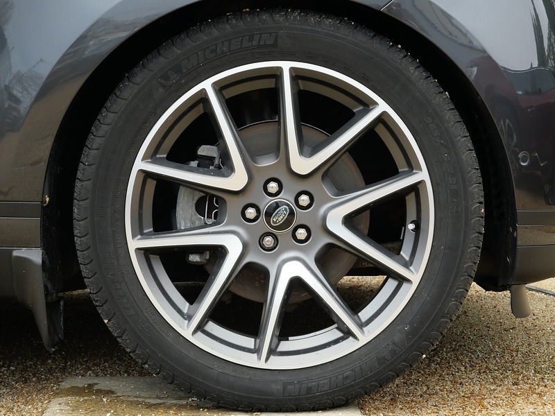 Used Land Rover Range Rover Velar 2021 for sale - 76547336: Photo 36