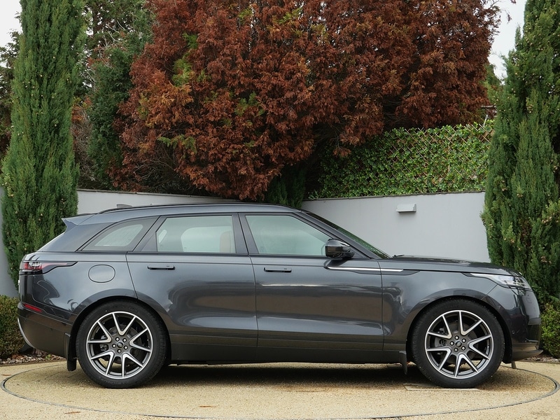 Used Land Rover Range Rover Velar 2021 for sale - 76547336: Photo 7