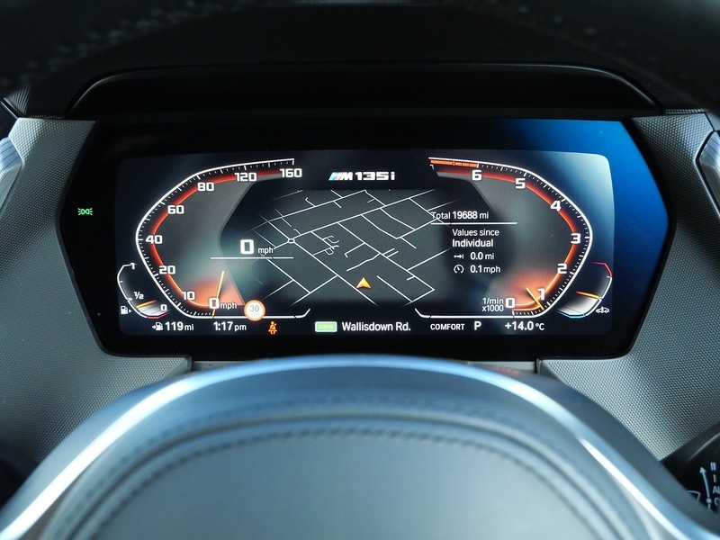 Used BMW 1 Series 2023 for sale - 76386829: Photo 13