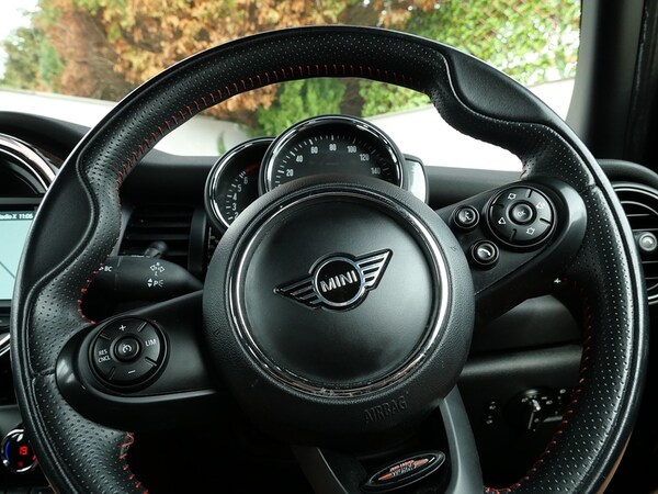 Used MINI Hatch 2020 for sale - 76210982: Photo 24