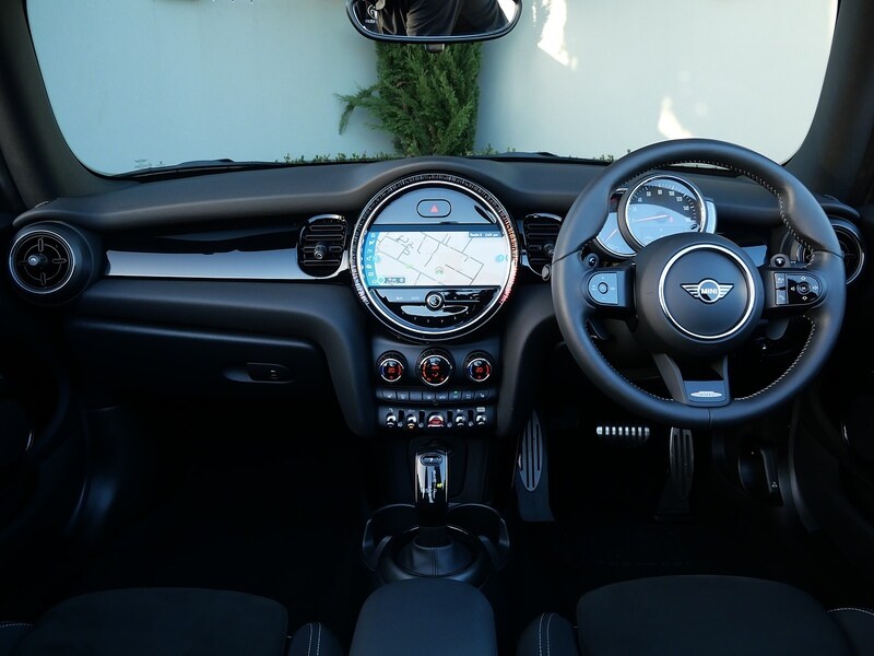 Used MINI Convertible 2021 for sale - 76906091: Photo 21