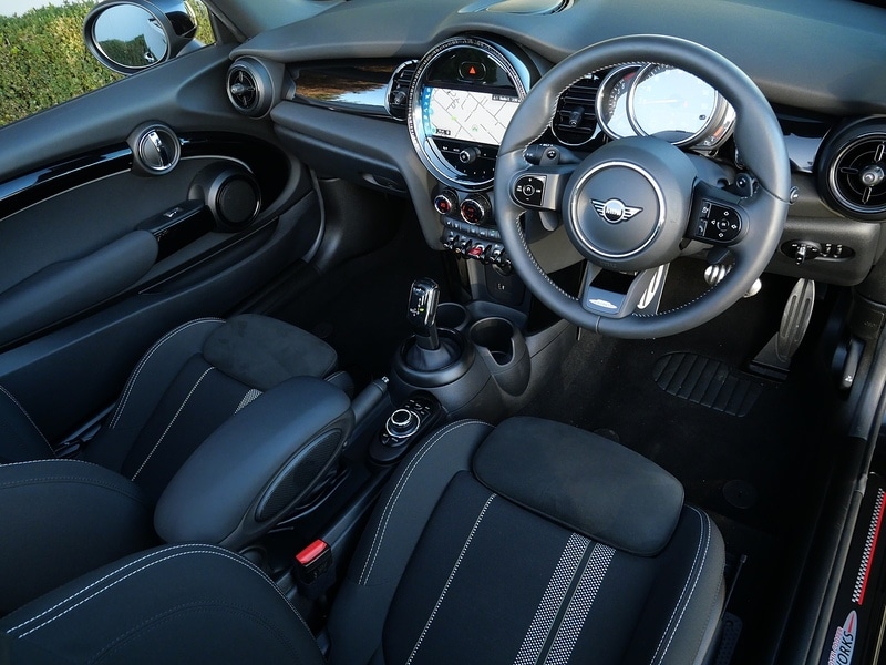 Used MINI Convertible 2021 for sale - 76906091: Photo 3