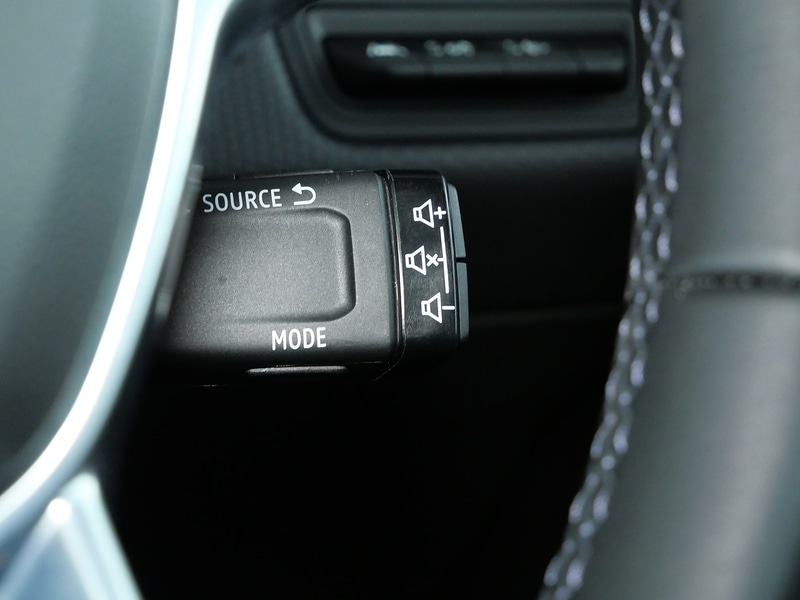 Used Renault Clio 2022 for sale - 77027653: Photo 27