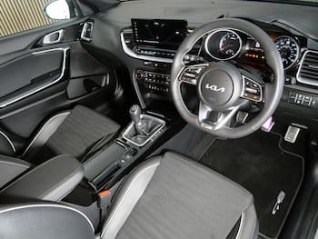 Used Kia XCeed 2023 for sale - 79624031: Photo