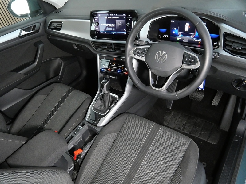 Used Volkswagen T-Roc 2023 for sale - 78168006: Photo 3
