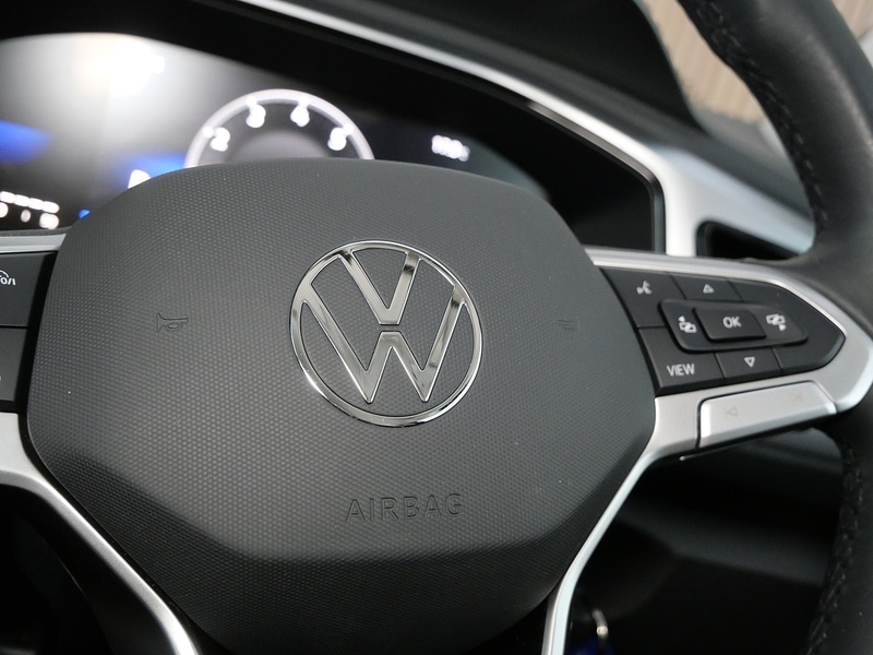 Used Volkswagen T-Roc 2023 for sale - 78168006: Photo 38