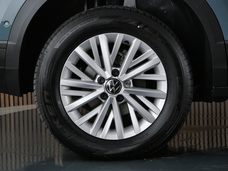 Used Volkswagen T-Roc 2023 for sale - 78168006: Photo 46