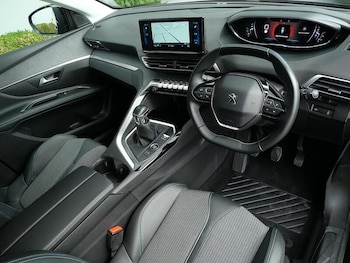 Used Peugeot 5008 2022 for sale - 75749647: Photo