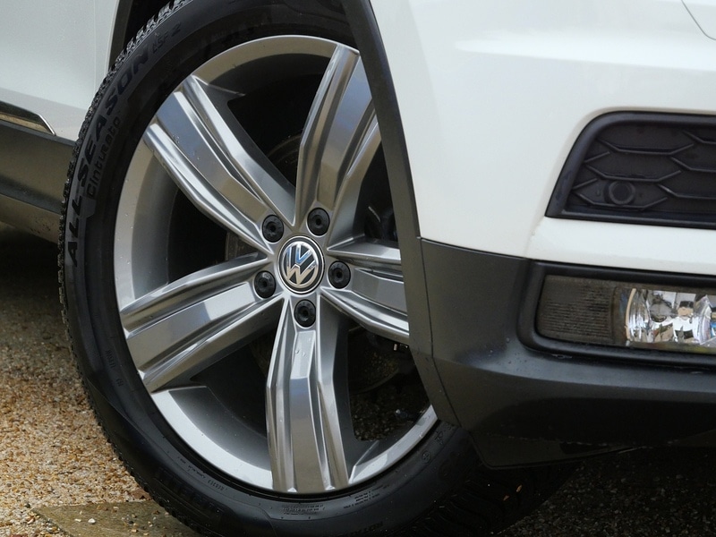 Used Volkswagen Tiguan 2017 for sale - 76863575: Photo 10
