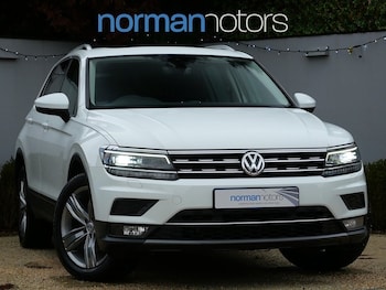 Used Volkswagen Tiguan 2017 for sale - 76863575: Photo