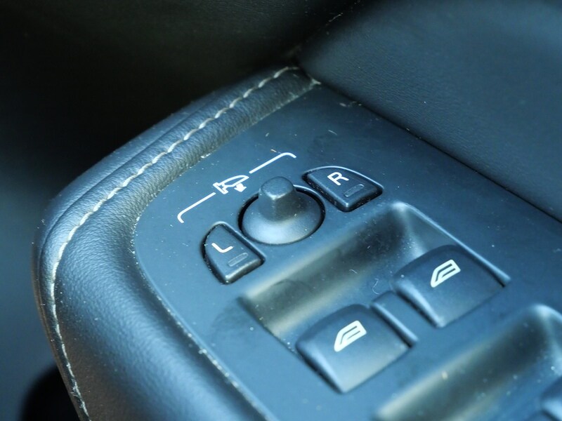 Used Volvo XC60 2021 for sale - 76119372: Photo 32