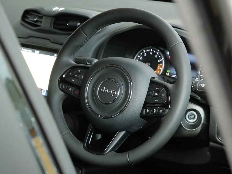 Used Jeep Renegade 2023 for sale - 76496983: Photo 12