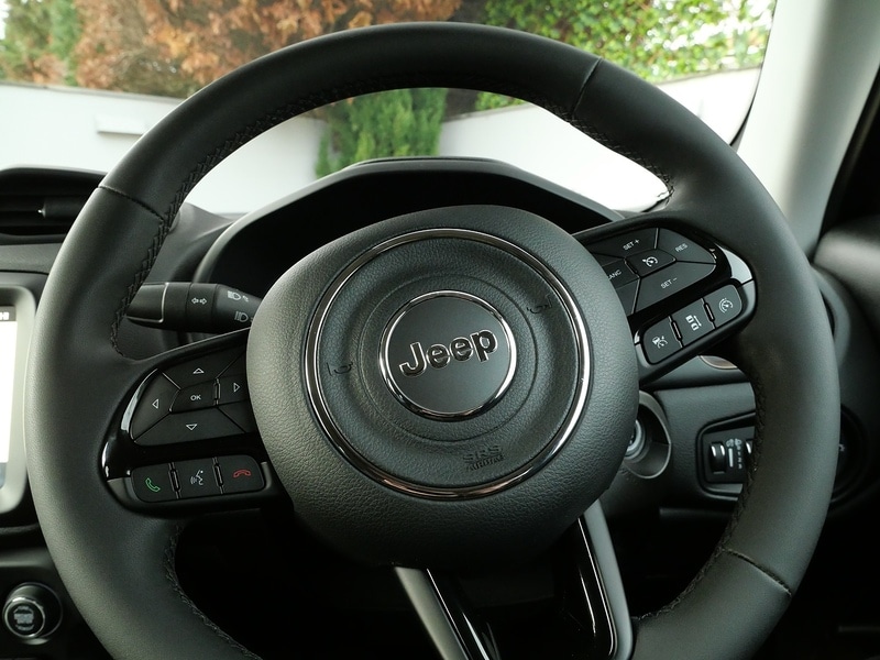 Used Jeep Renegade 2023 for sale - 76496983: Photo 25