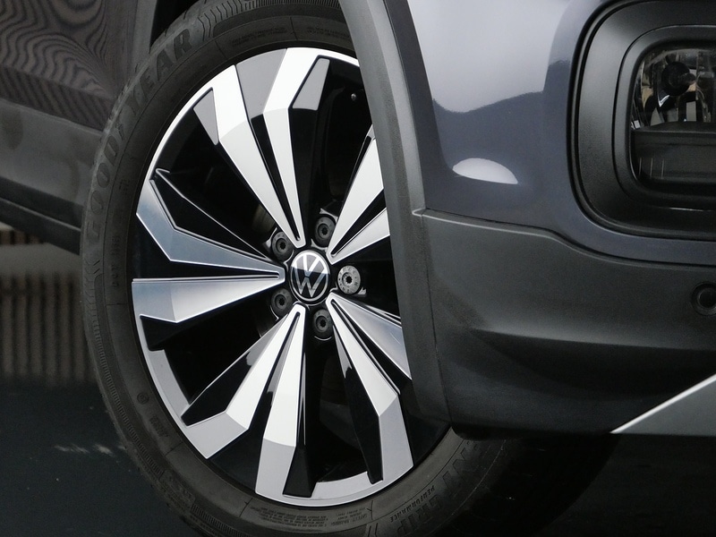 Used Volkswagen T-Cross 2023 for sale - 77227911: Photo 22