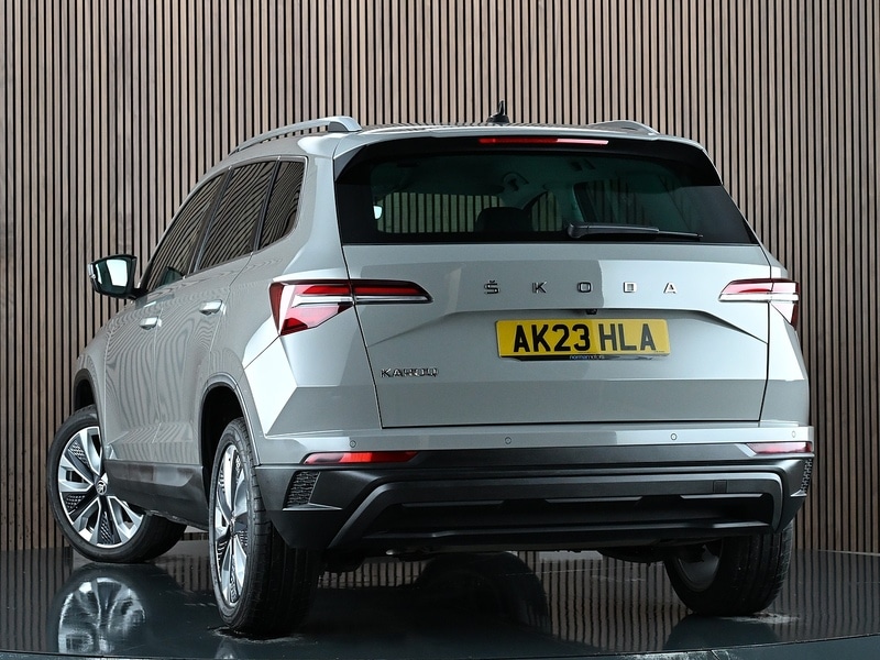 Used Skoda Karoq 2023 for sale - 77840723: Photo 2