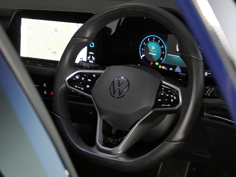 Used Volkswagen Golf 2024 for sale - 77840758: Photo 24