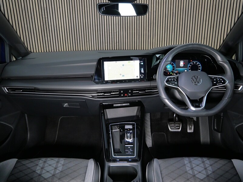 Used Volkswagen Golf 2024 for sale - 77840758: Photo 34