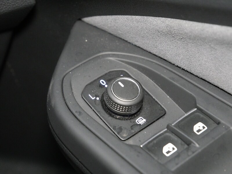 Used Volkswagen Golf 2024 for sale - 77840758: Photo 43