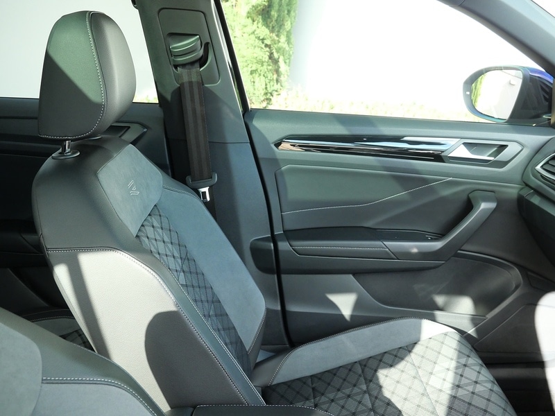 Used Volkswagen T-Roc 2022 for sale - 76368296: Photo 20