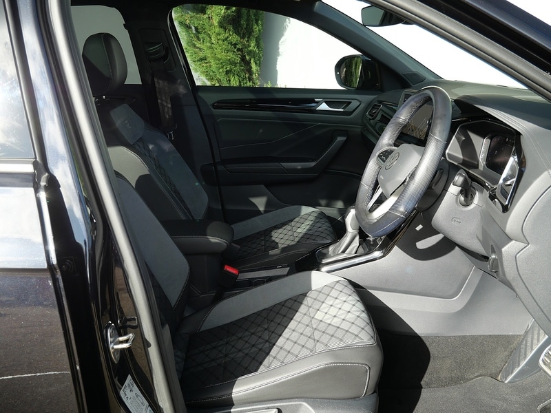 Used Volkswagen T-Roc 2022 for sale - 76368296: Photo 21