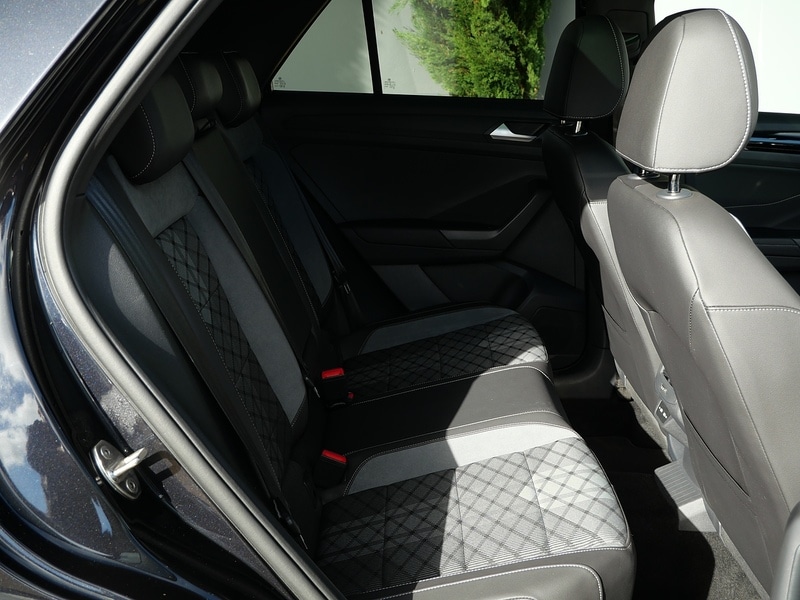 Used Volkswagen T-Roc 2022 for sale - 76368296: Photo 23